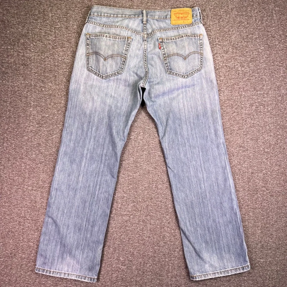 Levis 559 Jeans Men 33x29 Relaxed Straight Light Blue Denim Casual Classic Tag32